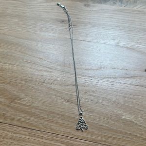 Brand new tree necklace - never worn